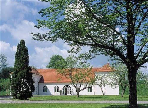 Hotel Schloss Wedendorf Zewnętrze zdjęcie