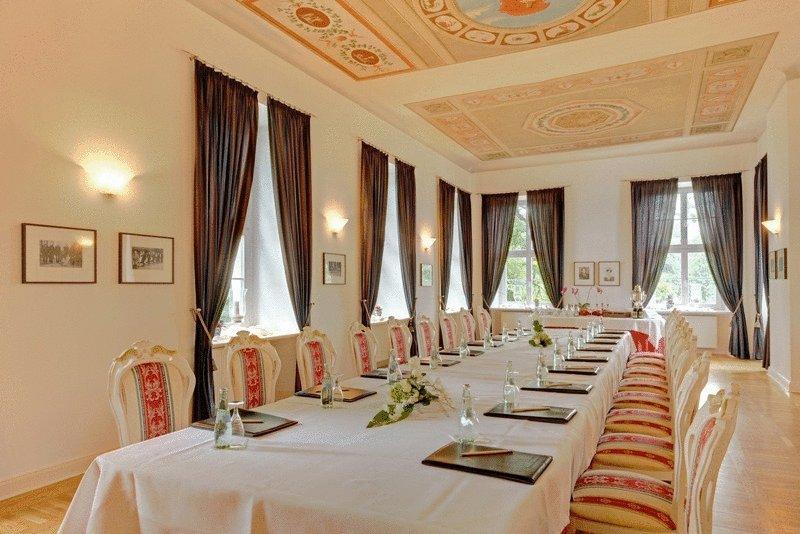 Hotel Schloss Wedendorf Zewnętrze zdjęcie